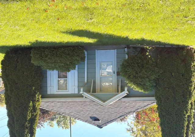 Photo 1 of Single family home for sale at 1523 W Stewart St, Owosso, MI 48867 | MLS# 20261081813 | Listing updated on 2026-10-09