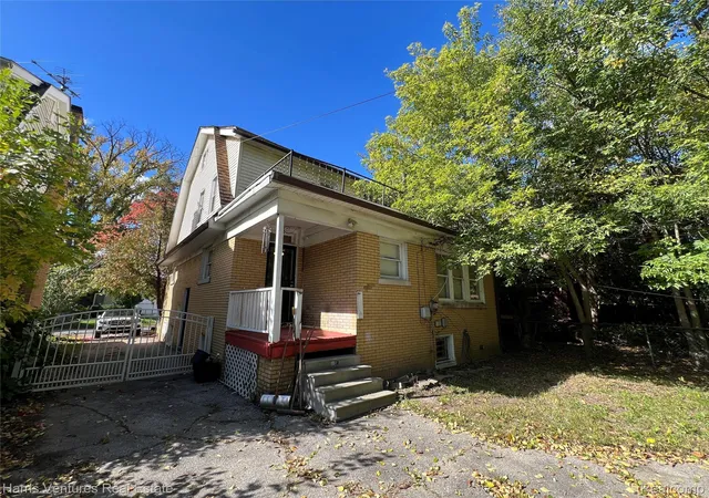 Photo 3 of Single family home for sale at 3480 Courville St, Detroit, MI 48224 | MLS# 20261081814 | Listing updated on 2026-10-09