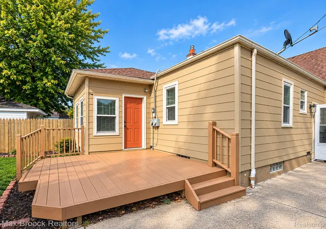 Photo 2 of Single family home for sale at 15825 Beech Daly Rd, Redford, MI 48239 | MLS# 20261081829 | Listing updated on 2026-10-14