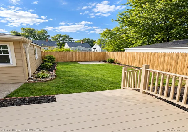 Photo 3 of Single family home for sale at 15825 Beech Daly Rd, Redford, MI 48239 | MLS# 20261081829 | Listing updated on 2026-10-14
