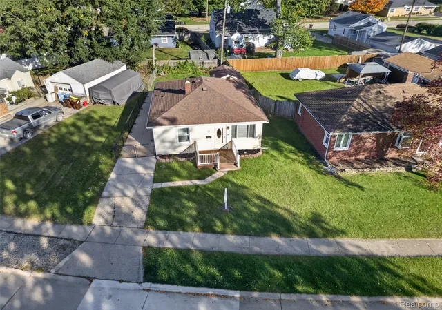 Photo 3 of Single family home for sale at 88 Potter Dr, Belleville, MI 48111 | MLS# 20261081831 | Listing updated on 2026-10-15