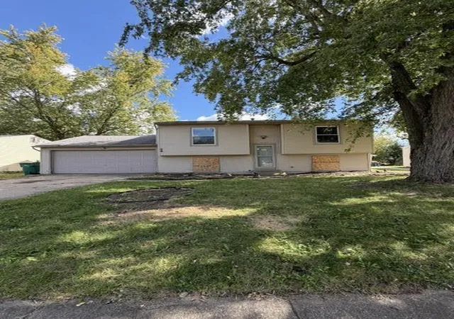 Photo 1 of Sale Pending at 6109 S Ivanhoe Ave, Ypsilanti, MI 48197 | MLS# 81026053820 | Listing updated on 2026-10-12