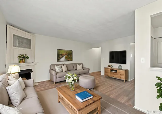 Photo 4 of Condo for sale at 7375 Woodview St #39, Westland, MI 48185 | MLS# 20261081837 | Listing updated on 2026-10-26