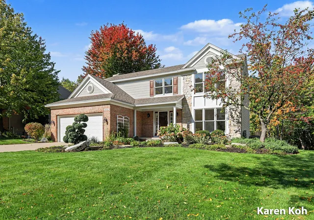 Single family home for sale at 4561 Woodcreek Dr SE, Grand Rapids, MI 49546 | MLS# 65026053830