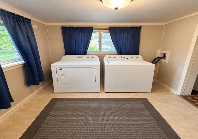 Photo 3 of Single family home for sale at 117 Pleasant Ave, Alma, MI 48801 | MLS# 79080074361 | Listing updated on 2026-10-11