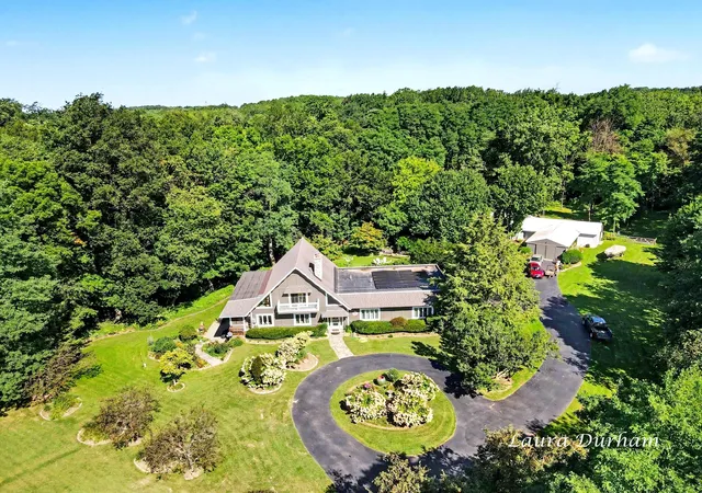 Photo 1 of Single family home for sale at 6391 122nd Avenue, Fennville, MI 49408 | MLS# 71026053851 | Listing updated on 2026-10-09