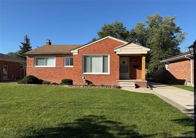 Photo 1 of Sale Pending at 28510 Cleveland St, Livonia, MI 48150 | MLS# 20261081881 | Listing updated on 2026-10-14