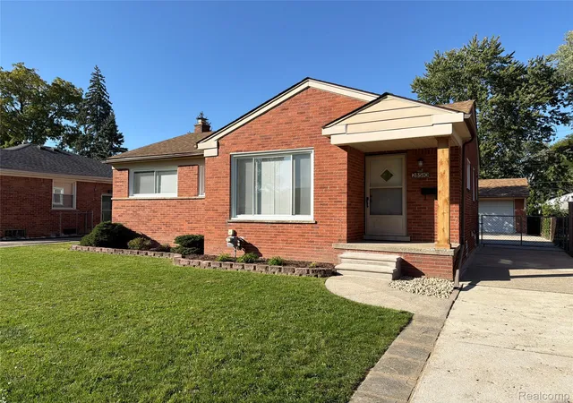 Photo 2 of Single family home for sale at 28510 Cleveland St, Livonia, MI 48150 | MLS# 20261081881 | Listing updated on 2026-10-20
