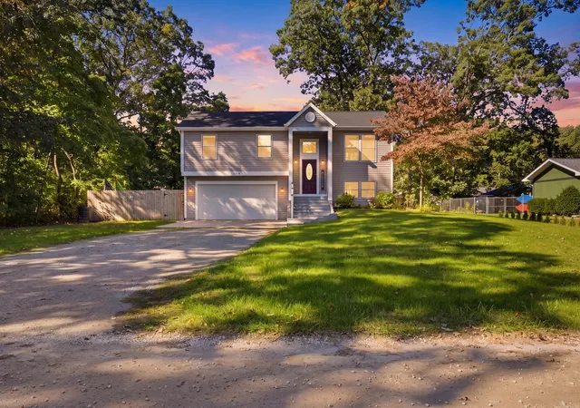 Photo 1 of Single family home for sale at 14719 Park, Grand Haven, MI 49417 | MLS# 71026053861 | Listing updated on 2026-10-20