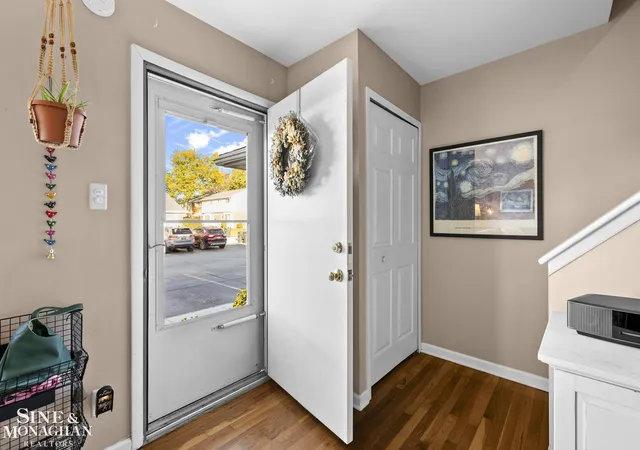 Photo 3 of Condo for sale at 32012 Williamsburg St, Saint Clair Shores, MI 48082 | MLS# 58050224373 | Listing updated on 2026-10-13