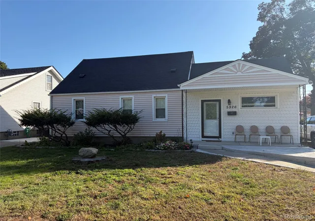 Photo 1 of Single family home for sale at 5926 N Silvery Ln, Dearborn Heights, MI 48127 | MLS# 20261081916 | Listing updated on 2026-10-12