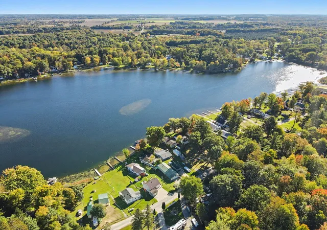 Photo 3 of Single family home for sale at 5852 Keeney Rd, Six Lakes, MI 48886 | MLS# 65026053899 | Listing updated on 2026-10-19