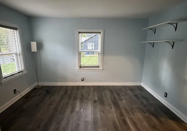 Photo 2 of Single family home for sale at 201 N Clarendon St, Kalamazoo, MI 49006 | MLS# 66026053901 | Listing updated on 2026-10-12