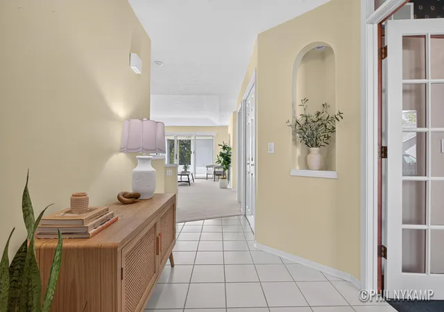 Listing Photo 5 - Condo for sale in building located at 63 Majestic Ct, Zeeland, MI 49464 - Unit #63