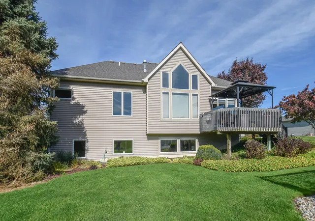 Photo 2 of Single family home for sale at 51 Candlewood Ct, Coldwater, MI 49036 | MLS# 62026053904 | Listing updated on 2026-10-09