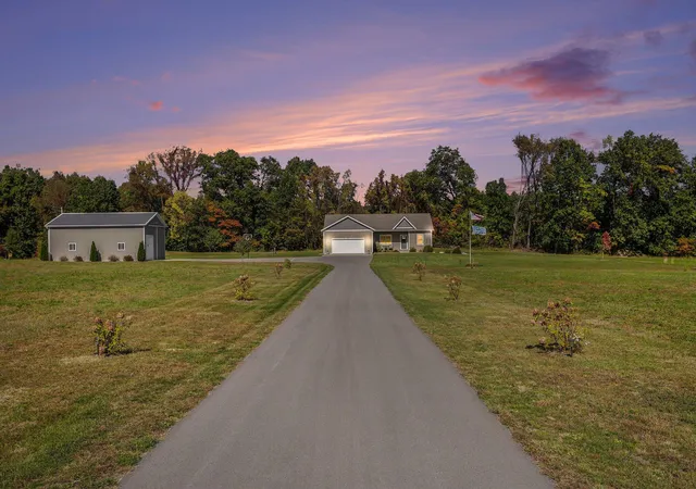 Photo 1 of Single family home for sale at 6715 Pine Rd, Benton Harbor, MI 49022 | MLS# 69026053923 | Listing updated on 2026-10-09