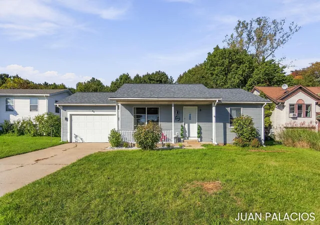 Photo 1 of Single family home for sale at 123 Great Northern Ln, Holland, MI 49424 | MLS# 71026053927 | Listing updated on 2026-10-09