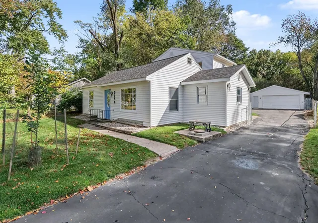 Single family home for sale at 5184 Wayne Ave, Kalamazoo, MI 49004 | MLS# 66026053940