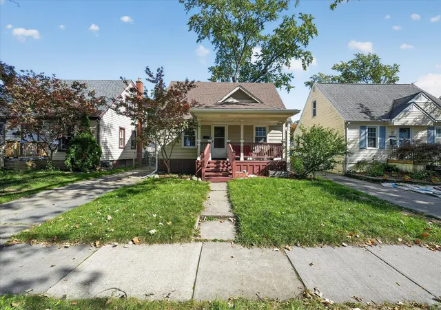 Photo 2 of Single family home for sale at 3220 Edgeworth St, Ferndale, MI 48220 | MLS# 81026053950 | Listing updated on 2026-10-09