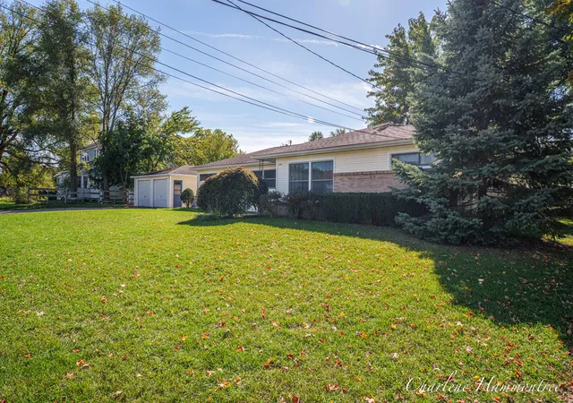 Listing Photo 1 - Condo for sale in building located at 2317 Nelson Ave SE, Grand Rapids, MI 49507