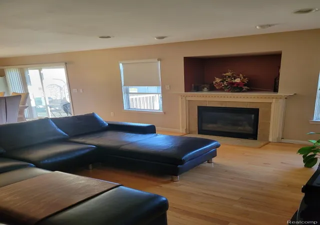 Listing Photo 1 - Condo for sale in building located at 2732 Bluewater St, Ypsilanti, MI 48198 - Unit #