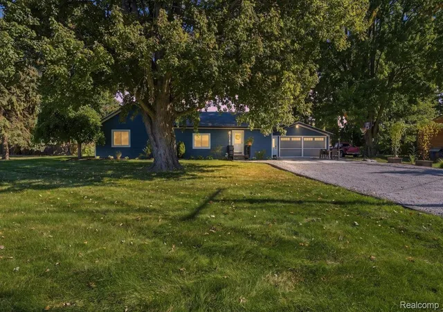 Photo 1 of Sale Pending at 28487 Cotton Rd, Chesterfield, MI 48047 | MLS# 20261081993 | Listing updated on 2026-10-19
