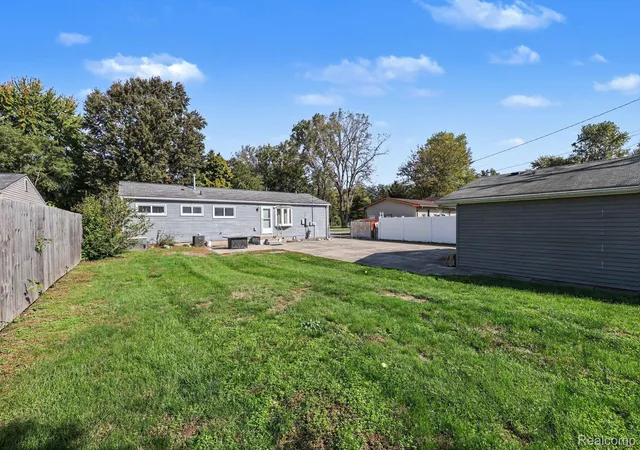 Photo 3 of Single family home for sale at 43741 Burtrig Rd, Van Buren Township, MI 48111 | MLS# 20261081999 | Listing updated on 2026-10-18