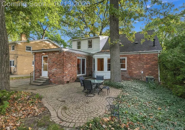 Photo 3 of Single family home for sale at 3555 Kipling Ave, Berkley, MI 48072 | MLS# 20261082051 | Listing updated on 2026-10-16