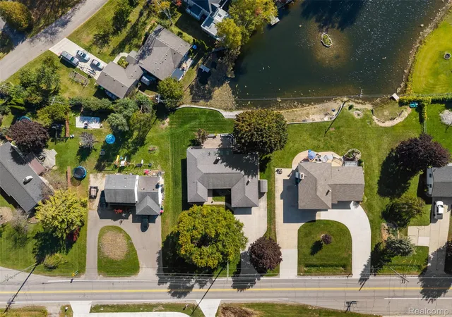 Photo 2 of Single family home for sale at 8500 28 Mile Rd, Washington, MI 48094 | MLS# 20261082054 | Listing updated on 2026-10-18