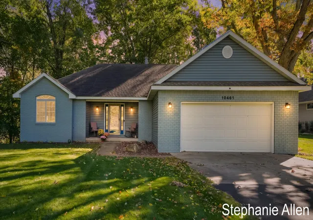 Photo 1 of Single family home for sale at 10461 Valley Ct, Stanwood, MI 49346 | MLS# 65026054009 | Listing updated on 2026-10-19