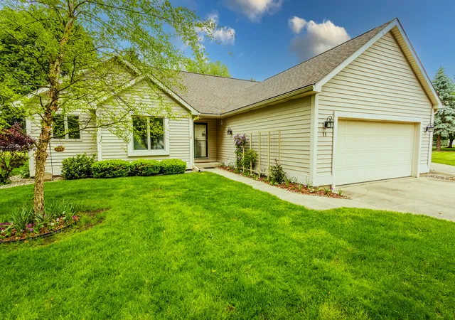 Photo 1 of Condo for sale at 11 Oakdale Ln, Coldwater, MI 49036 | MLS# 53026054015 | Listing updated on 2026-10-28