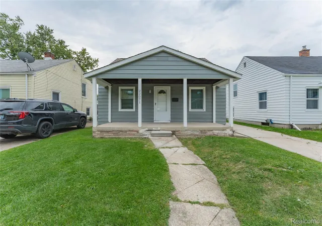 Photo 3 of Single family home for sale at 22071 Rausch Ave, Eastpointe, MI 48021 | MLS# 20261082087 | Listing updated on 2026-10-21