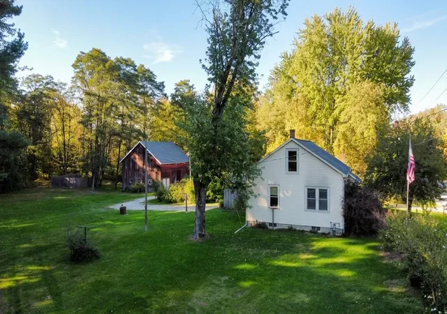 Photo 1 of Single family home for sale at 17655 112th Avenue, Nunica, MI 49448 | MLS# 71026054024 | Listing updated on 2026-10-09