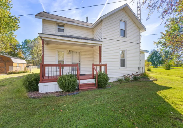Photo 3 of Single family home for sale at 10605 Hickory St, Morenci, MI 49256 | MLS# 81026054032 | Listing updated on 2026-10-09