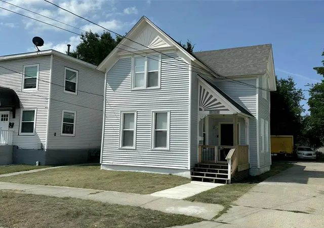 Single family home for sale at 1119 Pine St, Muskegon, MI 49442 | MLS# 71026054034