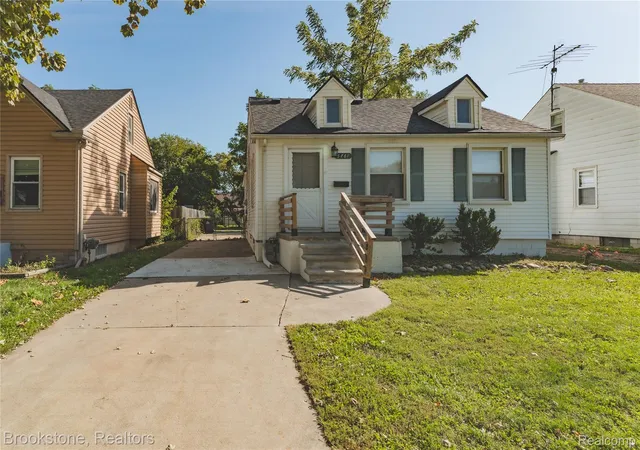 Photo 3 of Single family home for sale at 6761 Ziegler St, Taylor, MI 48180 | MLS# 20261082114 | Listing updated on 2026-10-11