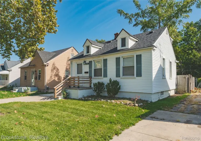 Photo 3 of Single family home for sale at 6761 Ziegler St, Taylor, MI 48180 | MLS# 20261082114 | Listing updated on 2026-10-11