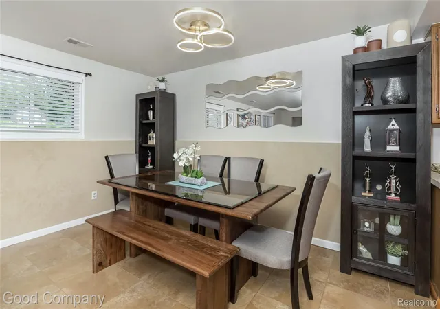 Photo 3 of Single family home for sale at 5410 Edgar Rd, Clarkston, MI 48346 | MLS# 20261082128 | Listing updated on 2026-10-10