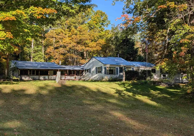 Photo 1 of Single family home for sale at 3200 S Healy Rd, Glennie, MI 48737 | MLS# 77080074405 | Listing updated on 2026-10-15