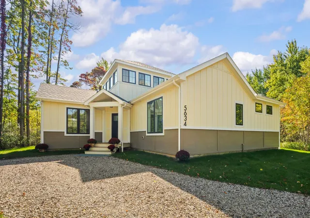 Single family home for sale at 5634 Hidden Pond Ln, Sawyer, MI 49125 | MLS# 69026054059