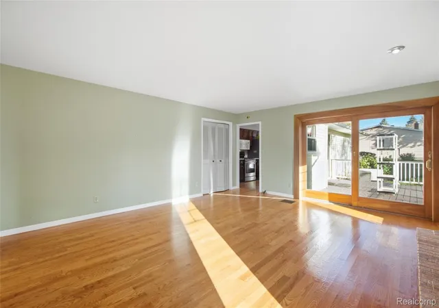 Photo 3 of Single family home for sale at 5086 N Belsay Rd, Flint, MI 48506 | MLS# 20261082159 | Listing updated on 2026-10-18