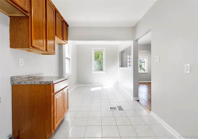 Photo 2 of Single family home for sale at 21204 Helle Ave, Warren, MI 48089 | MLS# 20261082187 | Listing updated on 2026-10-10
