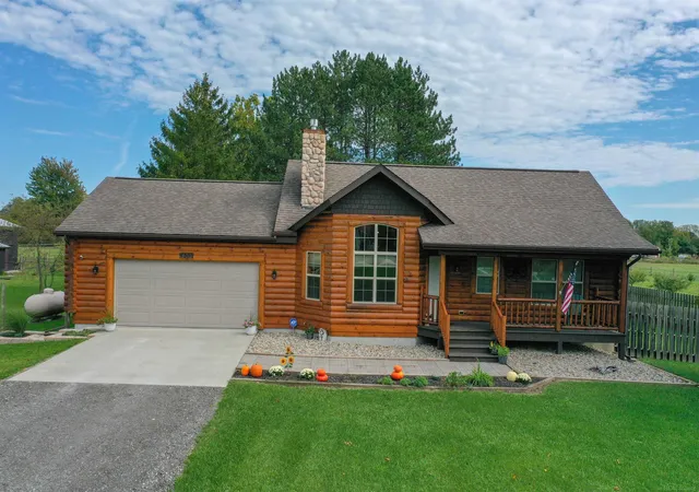 Photo 1 of Single family home for sale at 4300 Carrigan Rd, Fort Gratiot, MI 48059 | MLS# 58050224503 | Listing updated on 2026-10-18
