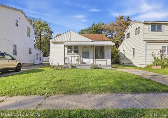 Photo 1 of Single family home for sale at 14073 Hendricks Ave, Warren, MI 48089 | MLS# 20261082202 | Listing updated on 2026-10-18