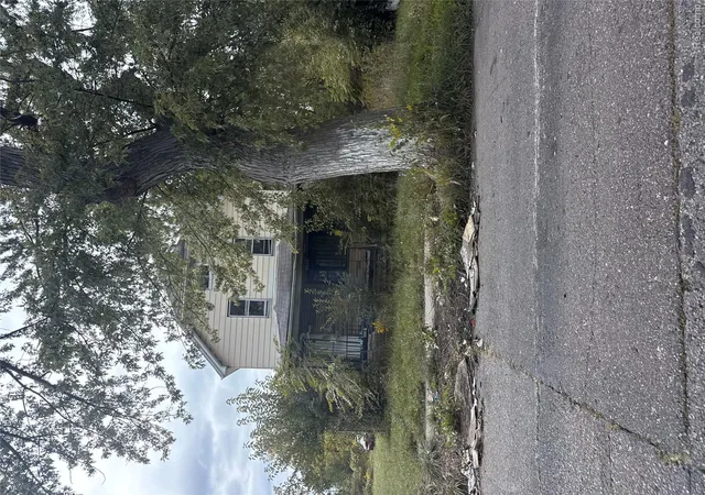 Photo 1 of Single family home for sale at 4427 Bewick St, Detroit, MI 48214 | MLS# 20261082207 | Listing updated on 2026-10-10