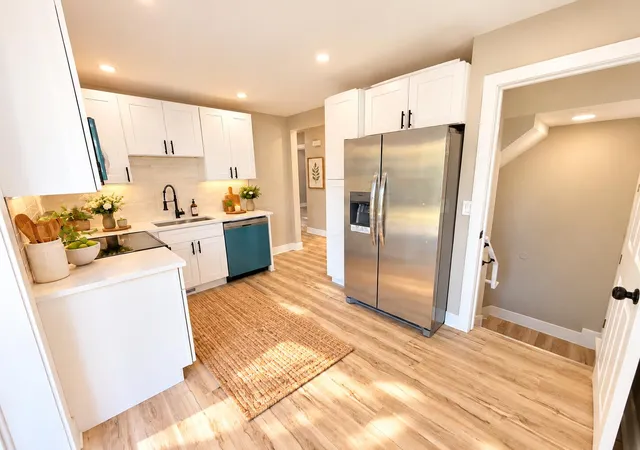 Photo 3 of Single family home for sale at 1283 Helen St, Inkster, MI 48141 | MLS# 81026054109 | Listing updated on 2026-10-14