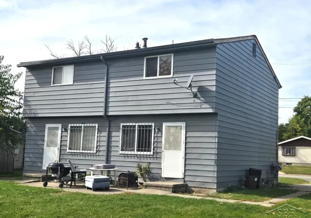 Photo 1 of Sale Pending at 2018/2020 S Washington Ave, Saginaw, MI 48601 | MLS# 61050224511 | Listing updated on 2026-10-26