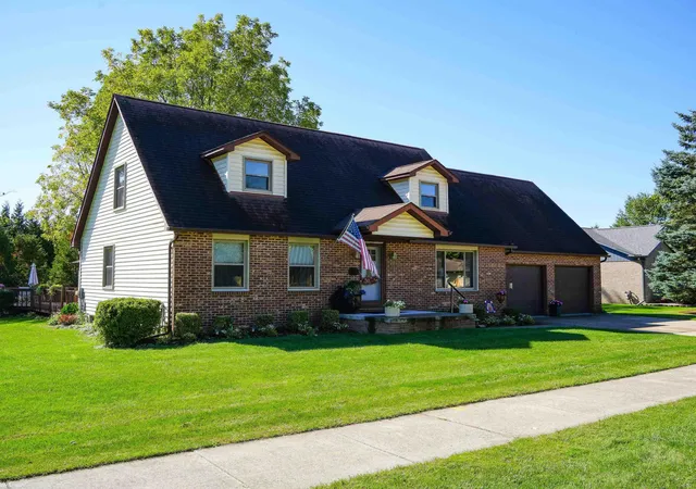 Photo 1 of Single family home for sale at 68055 S Forest Ave, Richmond, MI 48062 | MLS# 58050224520 | Listing updated on 2026-10-20