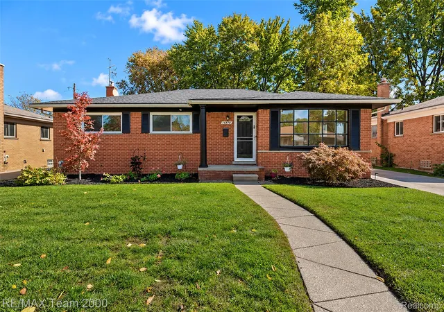 Photo 2 of Single family home for sale at 14370 Alexander St, Livonia, MI 48154 | MLS# 20261082250 | Listing updated on 2026-10-11