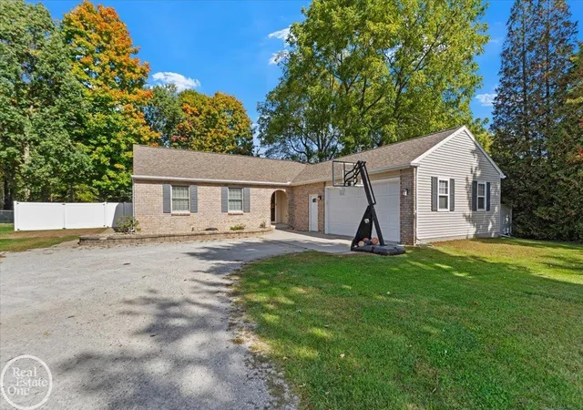 Photo 1 of Sale Pending at 4200 N River Rd, Fort Gratiot, MI 48059 | MLS# 58050224523 | Listing updated on 2026-10-13